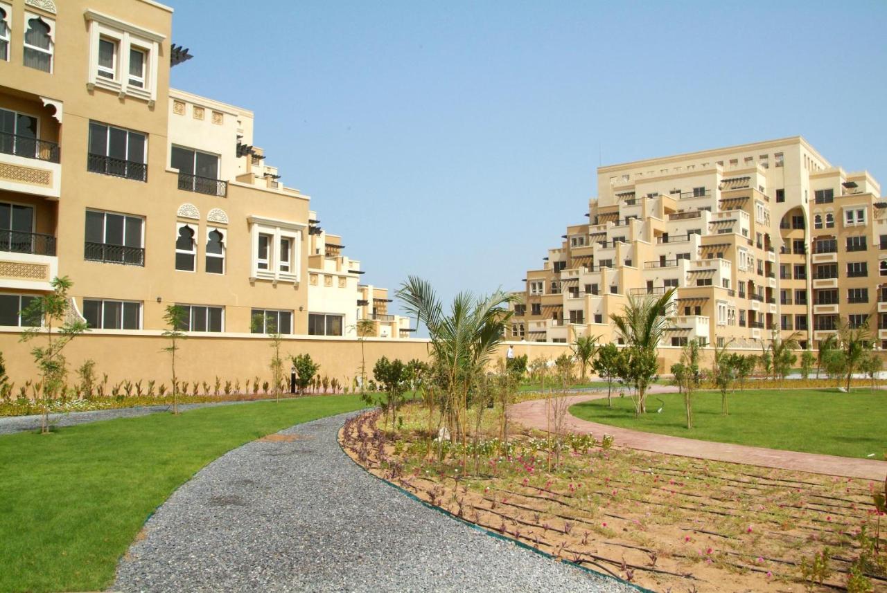 Hala Holiday Homes- Bab Al Bahr Residence, Al Marjan Island Ras al-Khaimah Exteriör bild