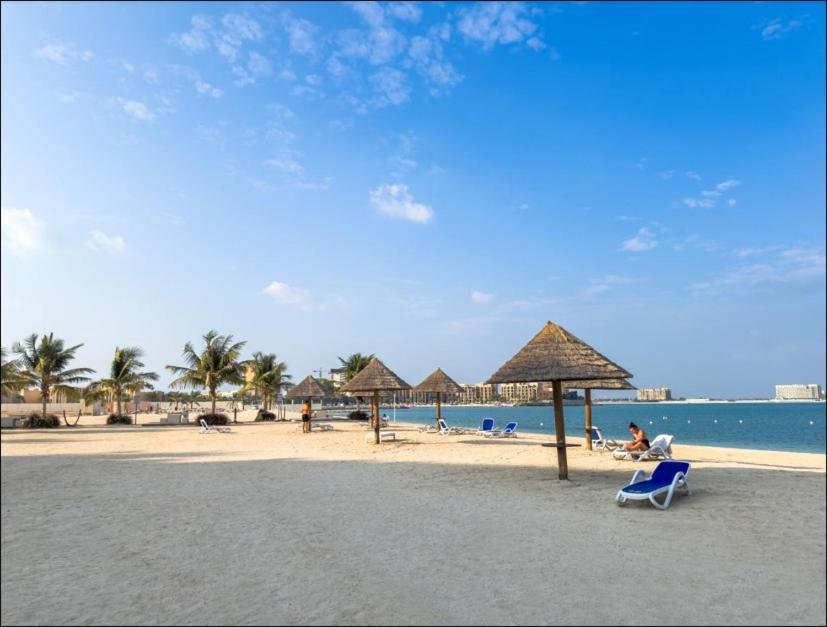 Hala Holiday Homes- Bab Al Bahr Residence, Al Marjan Island Ras al-Khaimah Exteriör bild