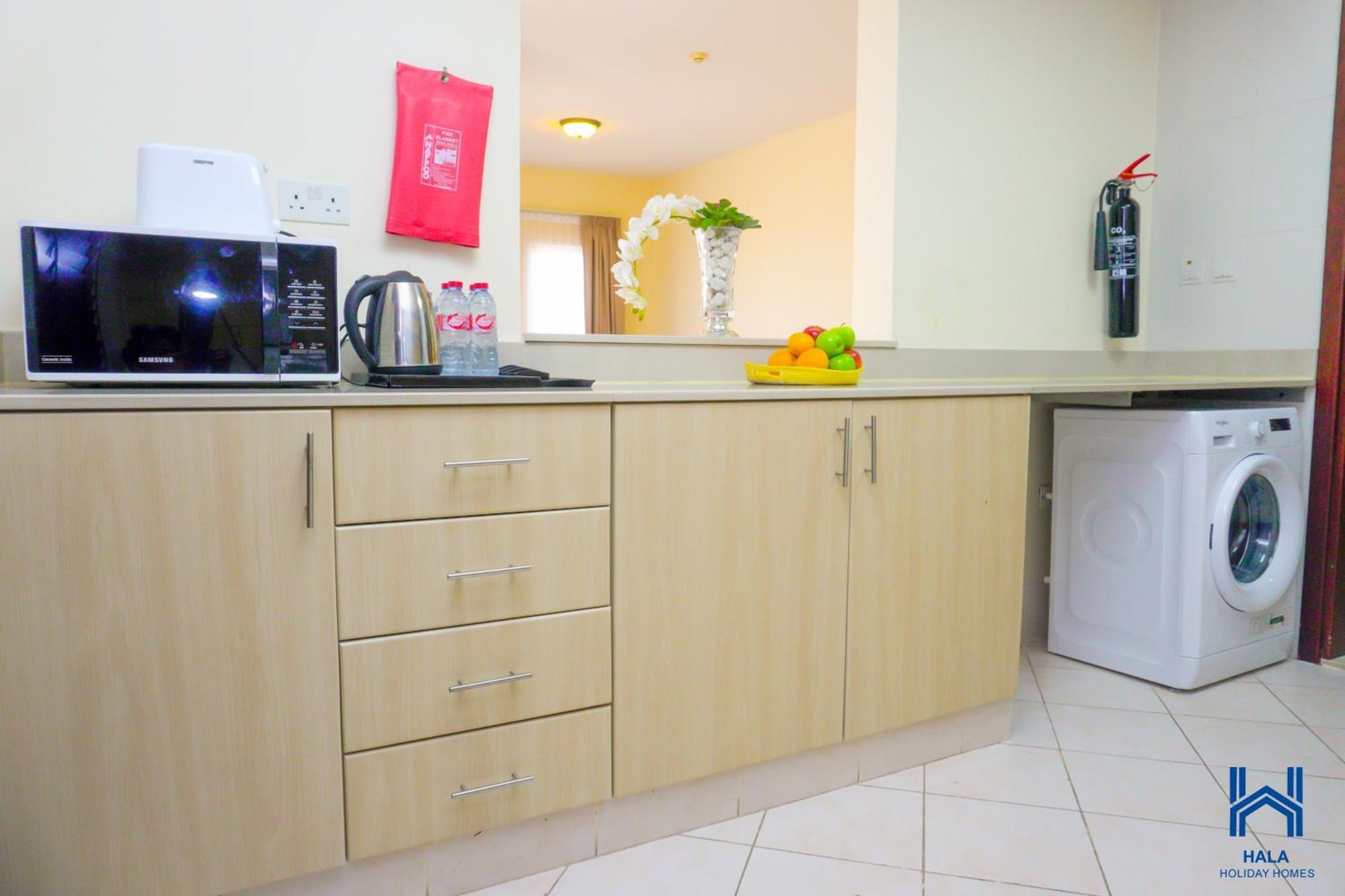 Hala Holiday Homes- Bab Al Bahr Residence, Al Marjan Island Ras al-Khaimah Exteriör bild