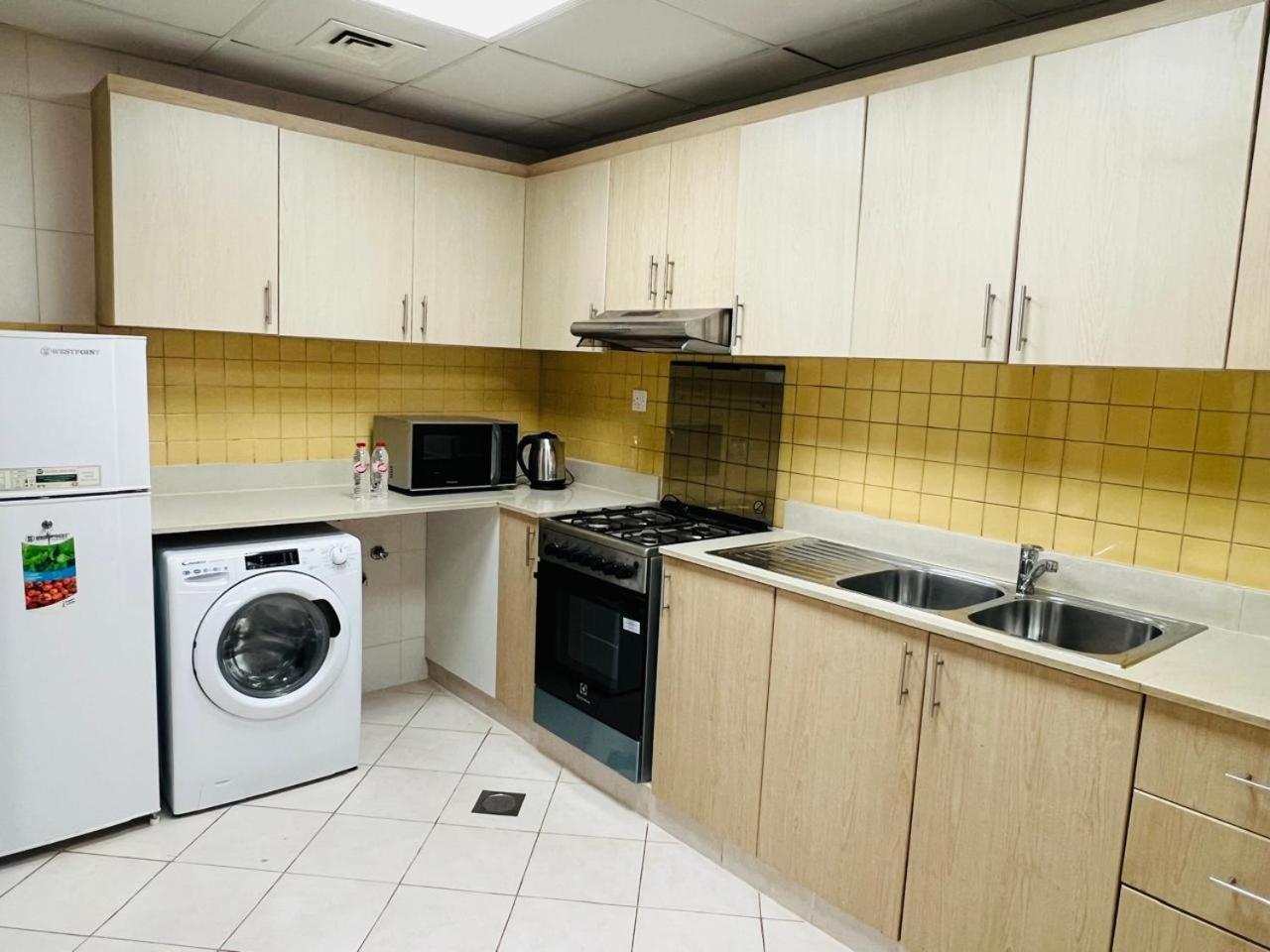 Hala Holiday Homes- Bab Al Bahr Residence, Al Marjan Island Ras al-Khaimah Exteriör bild